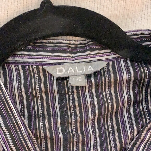 Purple striped long sleeve button top with ruching New! - Picture 2 of 16